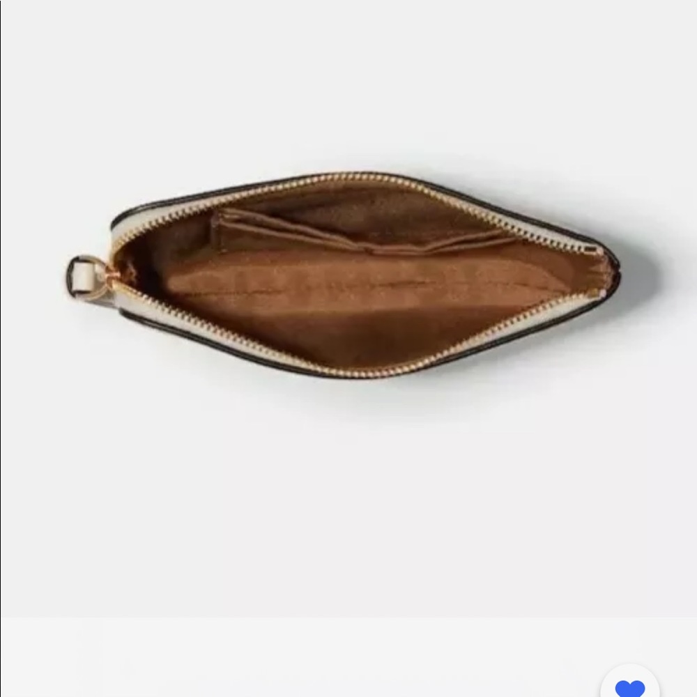 Coach Canvas Christmas Zipper Wristlet. New with Box - Picture 2 of 4